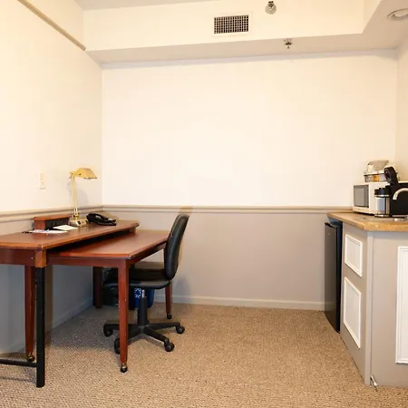 Senator Inn & Spa-3