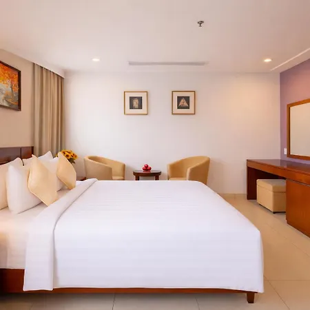 White Lotus Hotel Saigon-3