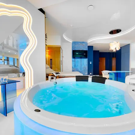 Sky Tower Apartamenty - In The Sky Apartments-3
