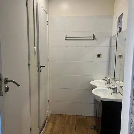 Majestic Hostel Porto-2