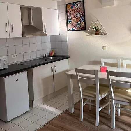 Apartamentos La Cabaneta Mikka-2