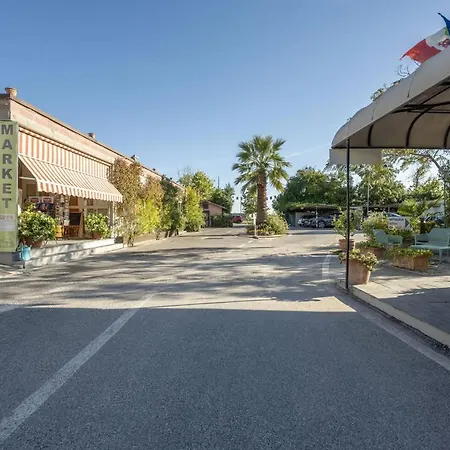 Camping Village Torre Pendente-3