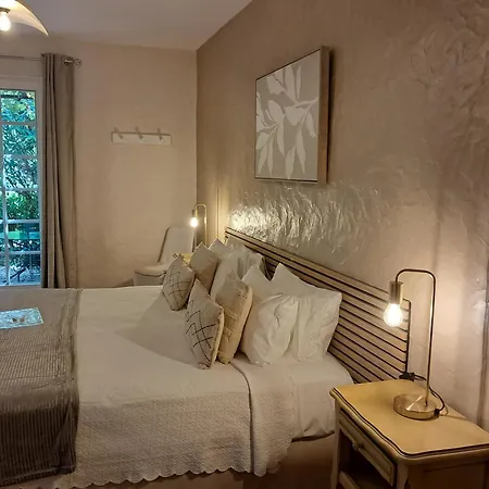 Hotel Le Mas Trilles-2