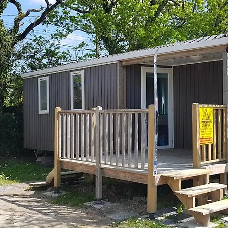 Camping Insolite Le Haut Village-3