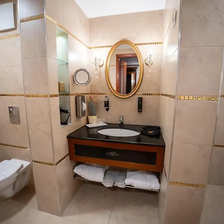 Hotel Divinus-3