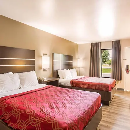 Econo Lodge Inn & Suites Murfreesboro Shopping District-3