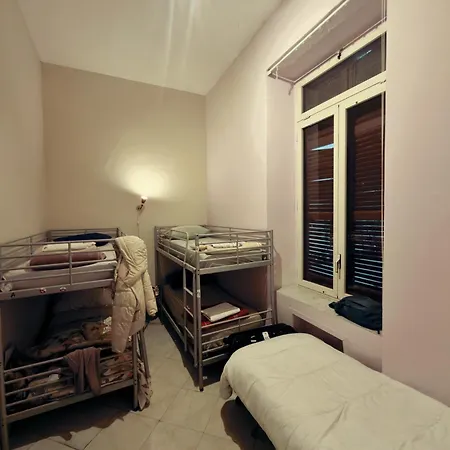 Naples Pizza Hostel-3