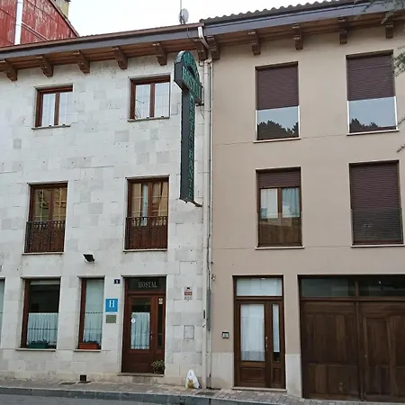 Hostal Pineda-3