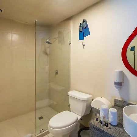Mayan Monkey Cancun - Social Hostel (Adults Only)-3