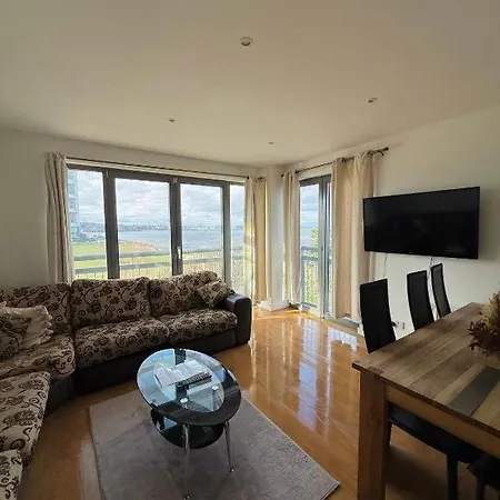 Britannia Apartments-3