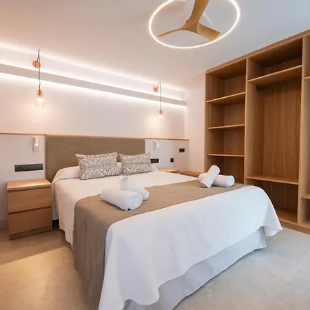 Apartamentos Blanco Sol-2
