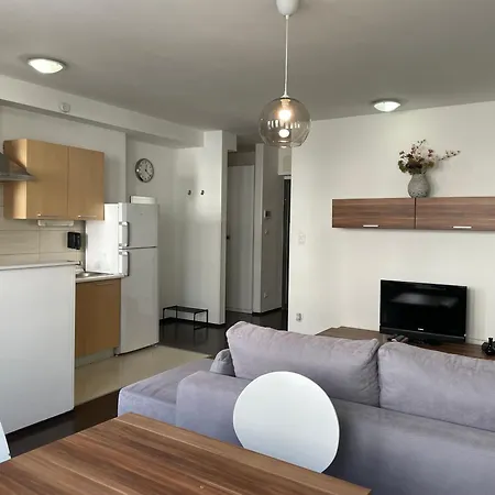 Corvin Center Suites-3