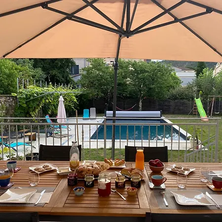 La Bellours Maison d Hôtes avec Piscine-3