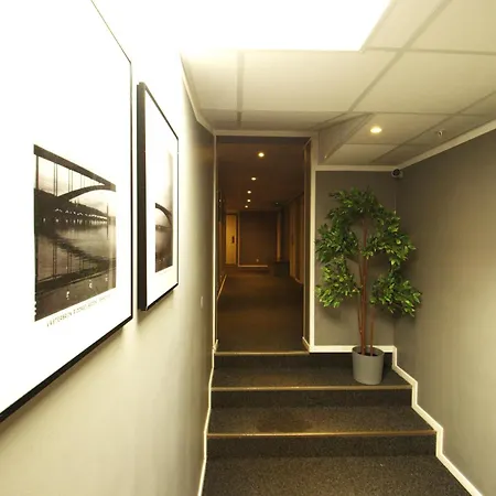 Grad Hotel And Hostel-2