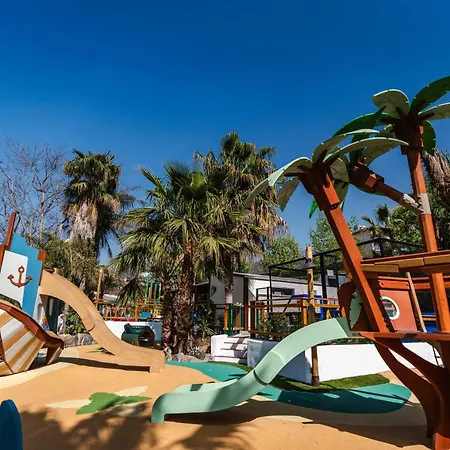 La Siesta Salou Resort & Camping-2