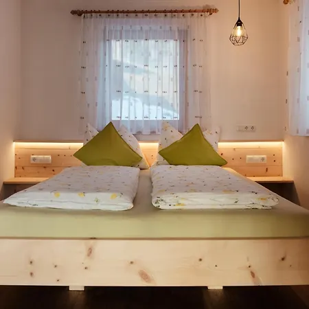 Prestihof-3