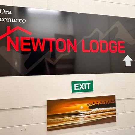 Newton Lodge Auckland-2