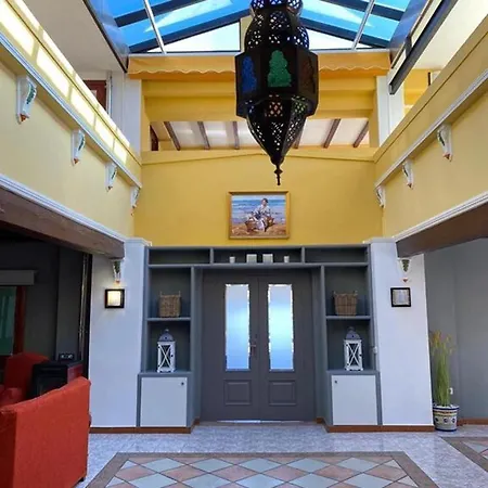 Leon Dormido Rooms & Apartments-3