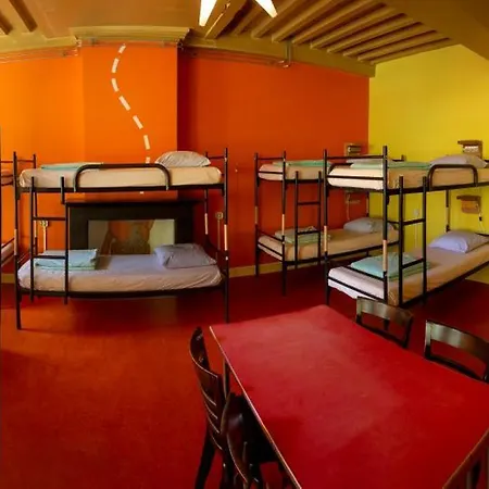 Strowis Hostel-2