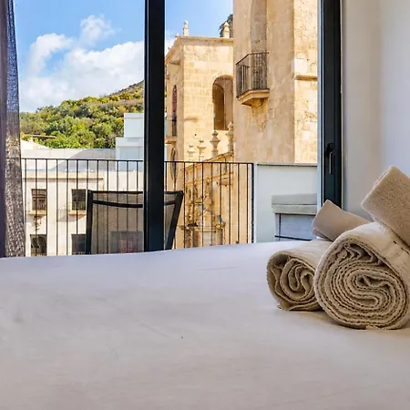 Myflats Luxury Old Town-2