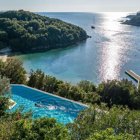Movenpick Resort Agios Nikolaos Sivota-3