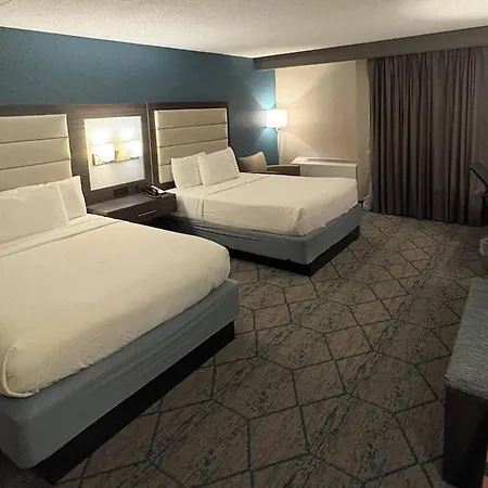 Bismarck Hotel And Conference Center-3