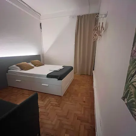 Castilho 63 Hostel & Suites-2