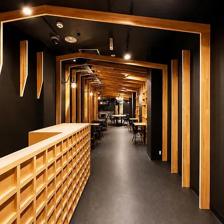 Namba Guesthouse Hive-2