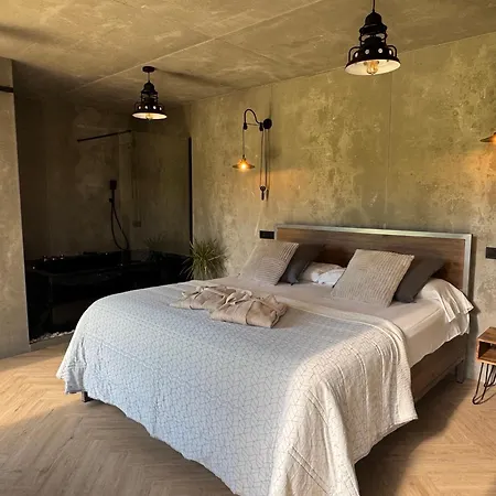 Casitas De Madera O Loureiro-2