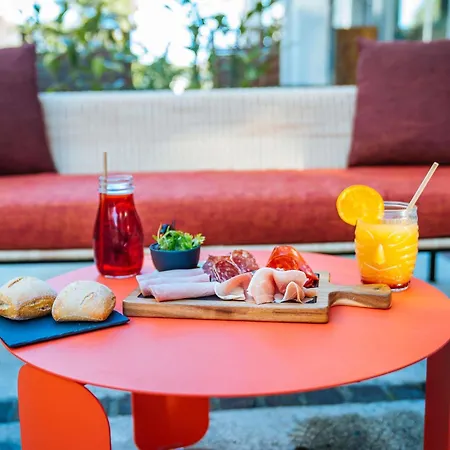 Ibis Styles Antibes-3