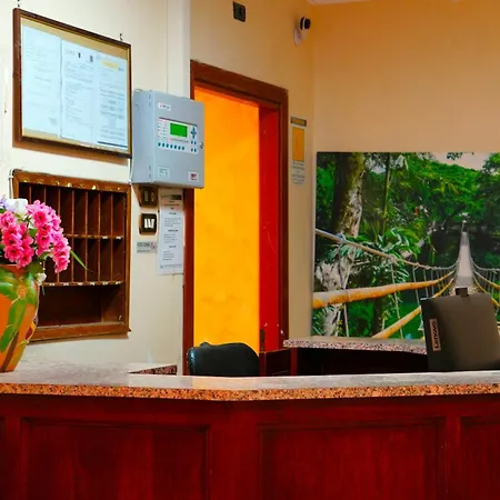 Hotel Ferrari-2