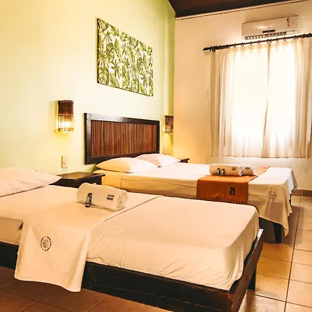 Praia Do Forte Hostel-3