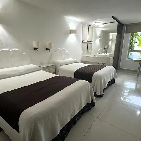 Hotel Plaza Caribe-2