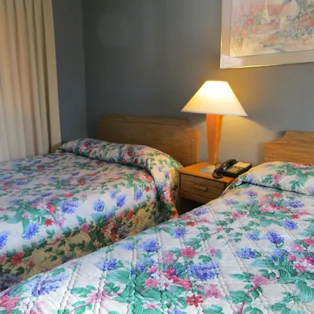 Capri Motel-3