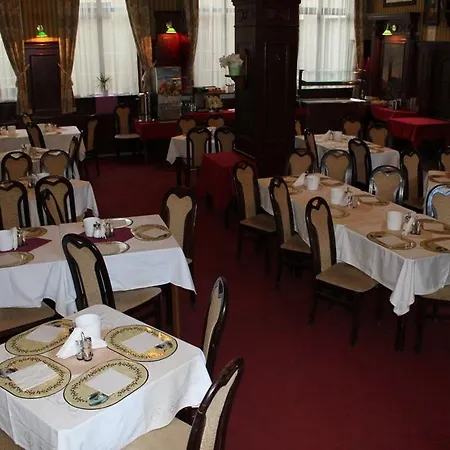 Hotel Mars-2