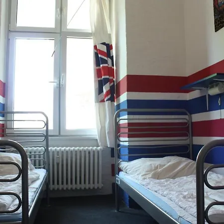 Baxpax Kreuzberg Hostel-2