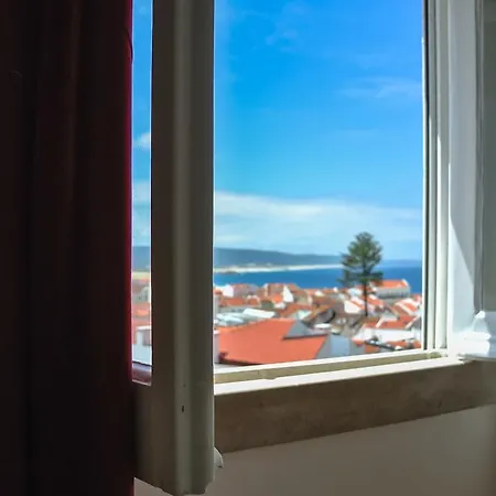 Nazare Hostel - Rooms & Dorms-3