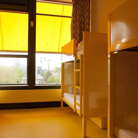 WOW Amsterdam Hostel-2