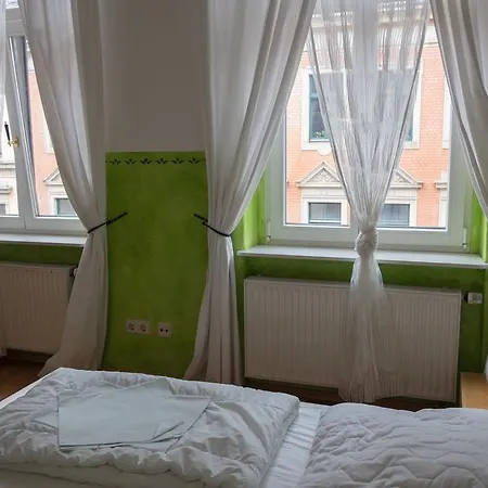 Hostel Louise 20-3