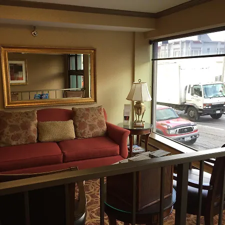 Lombard Inn-3