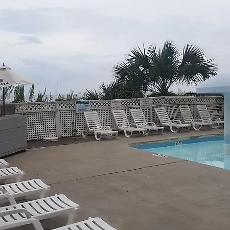 Reef Hotel-3
