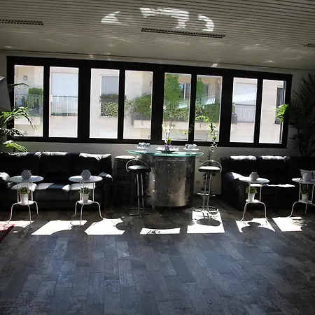 Atmos Luxe Navigli-3