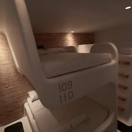 Mycocoon Hostel-2