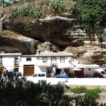 Casa Rural Cuevas del Sol-2