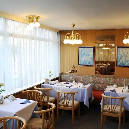 Hotel Ekazent Schoenbrunn-2