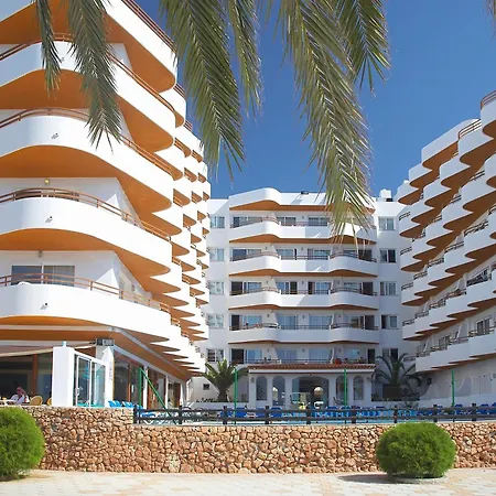 Apartamentos Mar y Playa-3