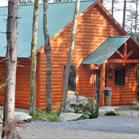 Robert Frost Mountain Cabins-3
