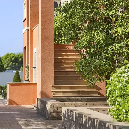 La Sella Premium Lifestyle Apartments-2