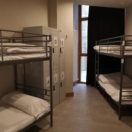Egunon Bilbao Hostel-2