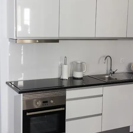 Apartamentos Funchal By Petit Hotels-2
